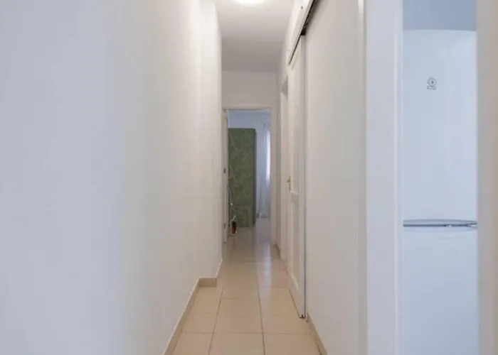 Stylish In Canteras *